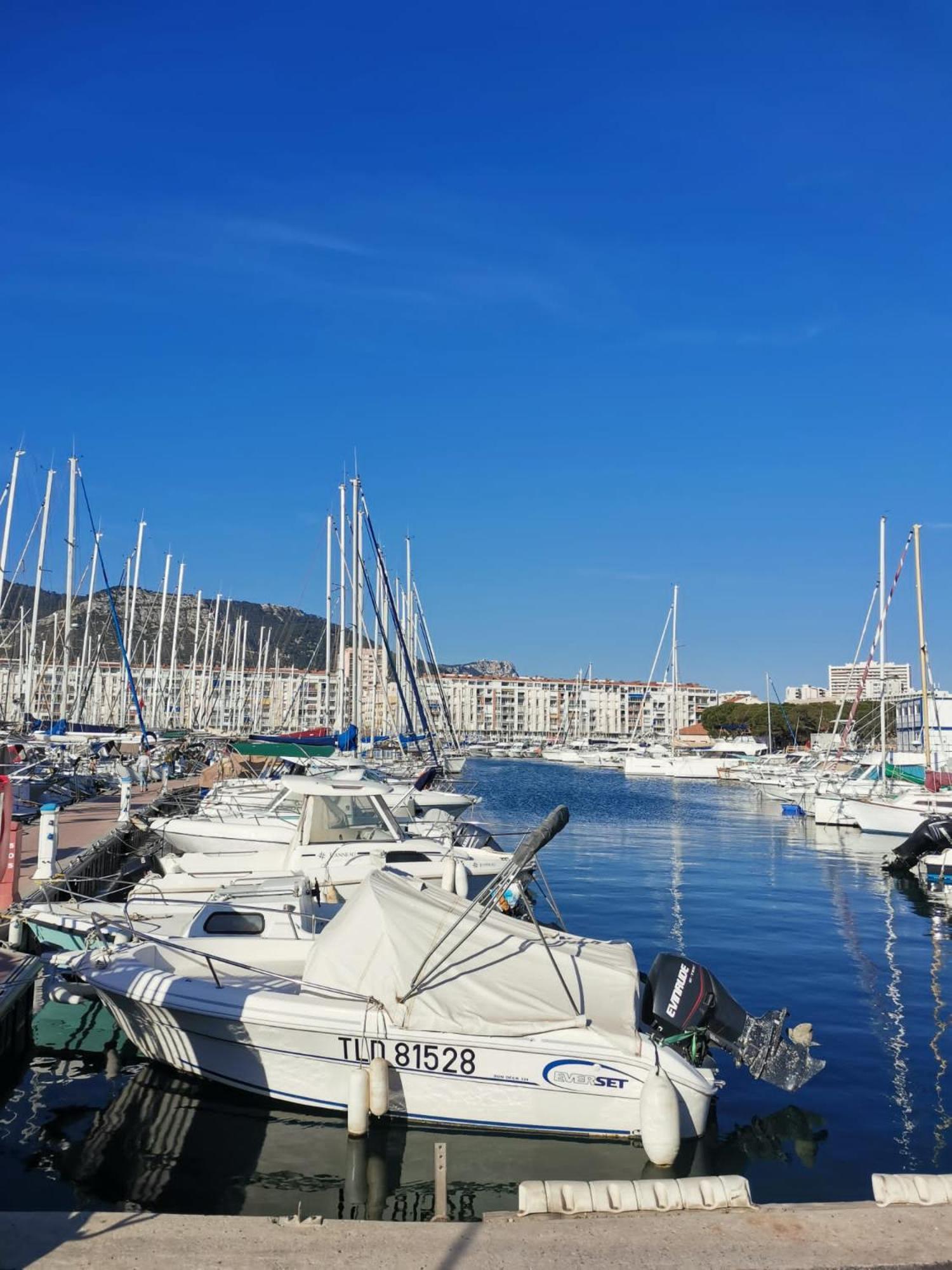 Marina Dream Apartment Toulon Exterior photo